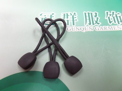【廠家供應(yīng)各種拉頭拉片 注塑拉袢 拉鏈頭五金拉頭】價格,廠家,圖片,拉鏈,蘇州冠群服飾-