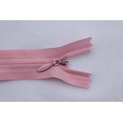 東莞市凱豐拉鏈 專業(yè)定做3號(hào)隱形拉鏈，品質(zhì)與服務(wù)的完美結(jié)合